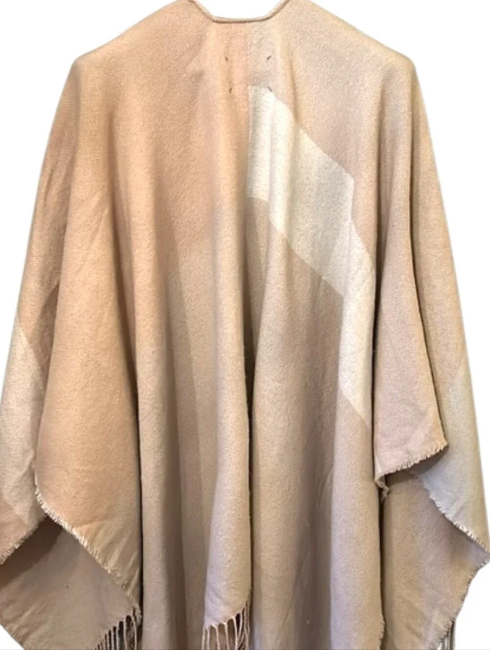 Soia & Kyo Blush Cream Ivory Soft Woven Knit Wrap Fringe NWT One Size Fits Most